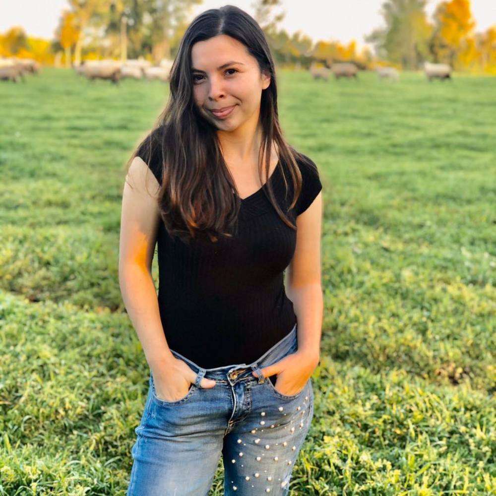 Meet your Posher, Bárbara